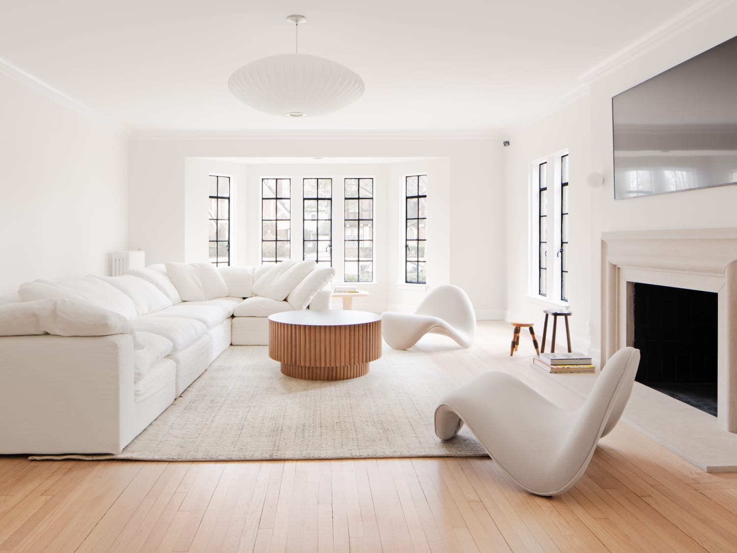 White paint for walls discount